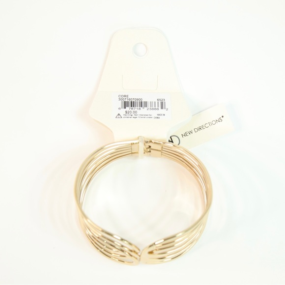 New Directions Gold Clip On Bracelet - NEW - Picture 3 of 7